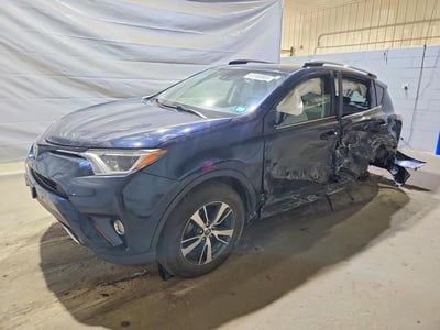 JTMRFREV8HJ****** 2017 Toyota RAV4