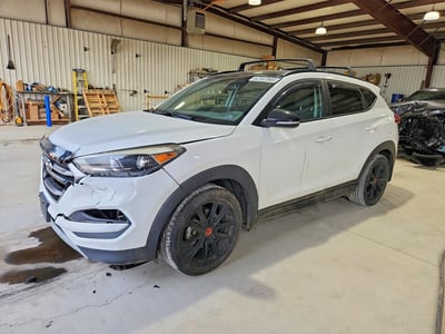 KM8J3CA25HU****** 2017 Hyundai Tucson