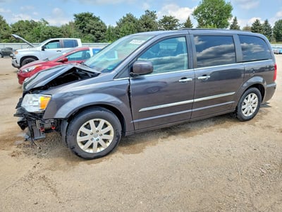 2C4RC1BG5GR****** 2016 Chrysler Town & Country