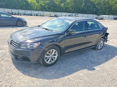 1VWAT7A33GC****** 2016 Volkswagen Passat