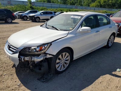 1HGCR2F80EA****** 2014 Honda Accord