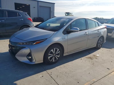 JTDKARFP5J3****** 2018 Toyota Prius Prime