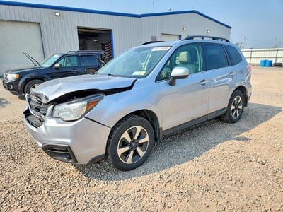 JF2SJAJC2JH****** 2018 Subaru Forester