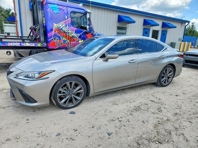 58AGZ1B17MU****** 2021 Lexus ES