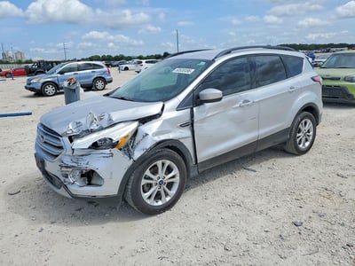 1FMCU0GD9JU****** 2018 Ford Escape