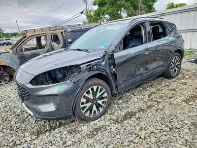 1FMCU9BZ6LU****** 2020 Ford Escape