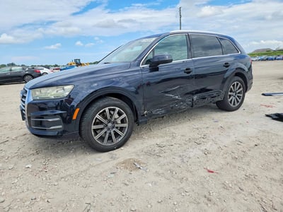 WA1LAAF79HD****** 2017 Audi Q7