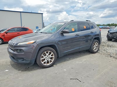 1C4PJLCB2GW****** 2016 Jeep Cherokee
