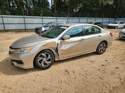 1HGCR2F3XGA****** 2016 Honda Accord