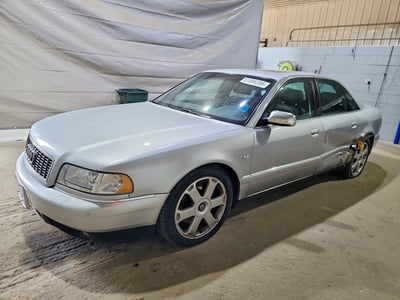 WAUGU54D31N****** 2001 Audi S8