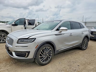 2LMPJ8L97KB****** 2019 Lincoln Nautilus