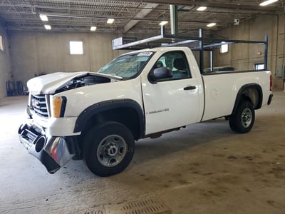 1GTHC24KX7E****** 2007 GMC Sierra