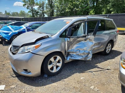 5TDYK3DC7DS****** 2013 Toyota Sienna