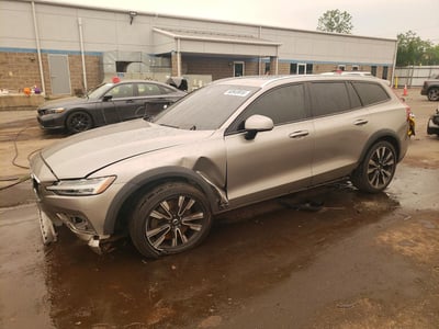 YV4102WK5L1****** 2020 Volvo V60