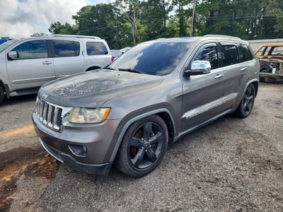 1J4RR6GT9BC****** 2011 Jeep Grand Cherokee