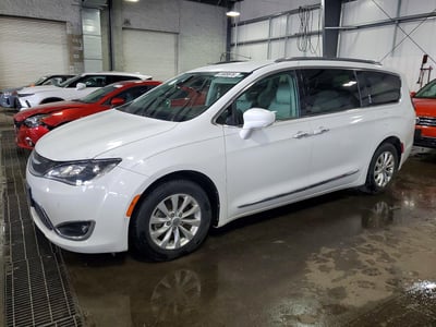2C4RC1BG7JR****** 2018 Chrysler Pacifica