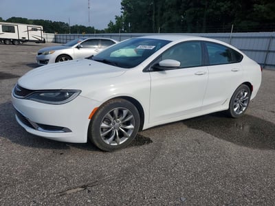 1C3CCCBG1FN****** 2015 Chrysler 200