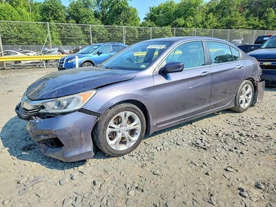 1HGCR2F56HA****** 2017 Honda Accord