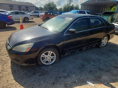 1HGCM56717A****** 2007 Honda Accord