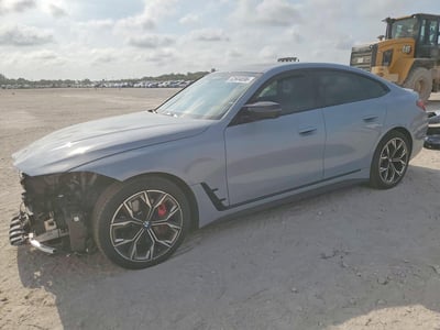 WBA13AW08NF****** 2022 BMW M4