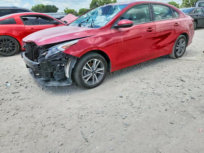 3KPF24AD4RE****** 2024 Kia Forte