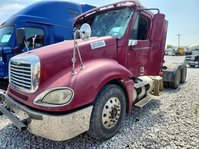1FUJA6CG32P****** 2002 Freightliner Columbia 120