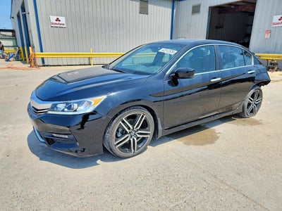 1HGCR2F53GA****** 2016 Honda Accord