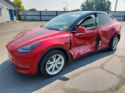 7SAYGAEE9NF****** 2022 Tesla Model Y