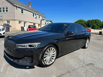 WBA7T4C07NC****** 2022 BMW 7 Series
