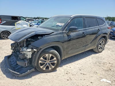 5TDGZRAH3NS****** 2022 Toyota Highlander