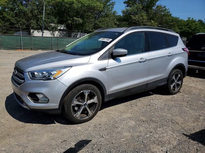 1FMCU0HD8JU****** 2018 Ford Escape