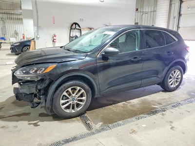 1FMCU9G63NU****** 2022 Ford Escape