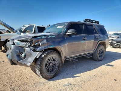 JTEBU5JR6L5****** 2020 Toyota 4Runner
