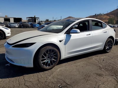 5YJ3E1EA4RF****** 2024 Tesla Model 3