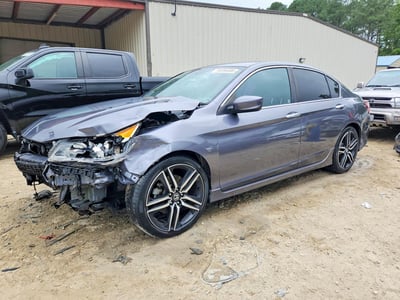 1HGCR2F17HA****** 2017 Honda Accord