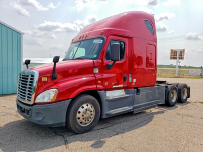 3AKJGLD59FS****** 2015 Freightliner Cascadia