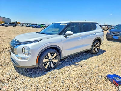 2025 Mitsubishi Outlander