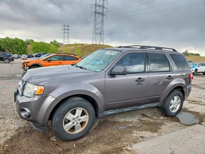 1FMCU9D75AK****** 2010 Ford Escape
