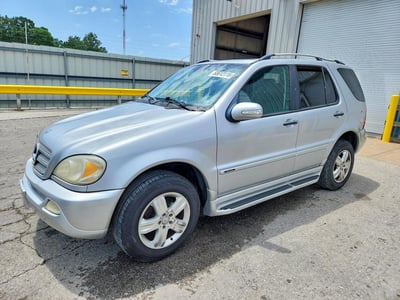 4JGAB57E85A****** 2005 Mercedes-Benz M-Class