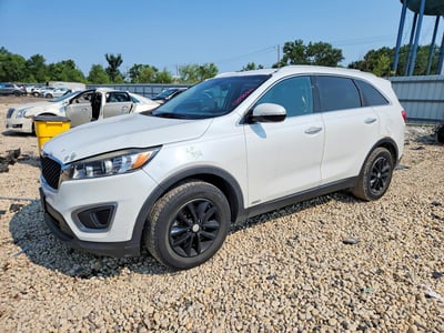 5XYPGDA32GG****** 2016 Kia Sorento