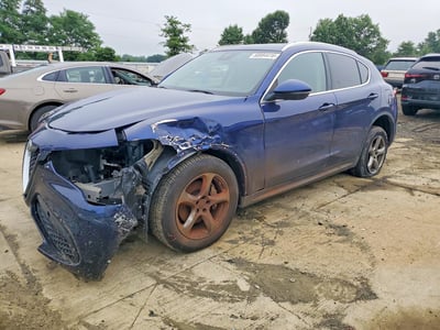ZASPAKAN3M7****** 2021 Alfa Romeo Stelvio