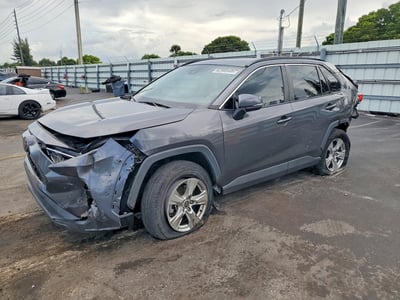 2T3W1RFV3MC****** 2021 Toyota RAV4