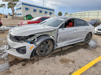 2022 Kia K5