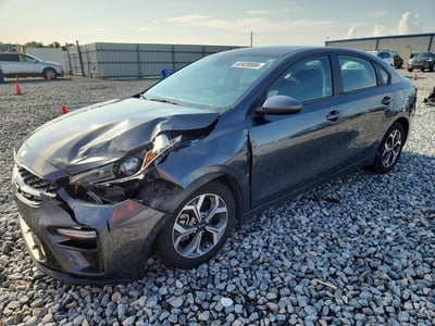 3KPF24AD4ME****** 2021 Kia Forte