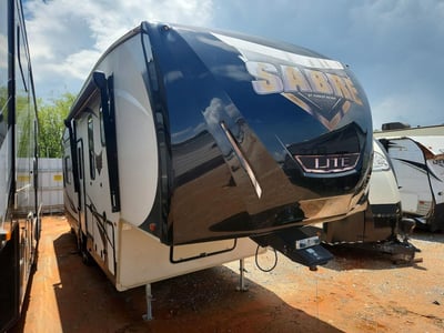 4X4FSRD26H3****** 2027 Forest River Sabre