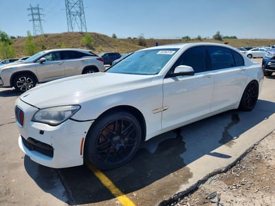 WBAYF4C55FG****** 2015 BMW 7 Series