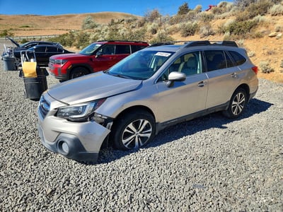 4S4BSANC4J3****** 2018 Subaru Outback