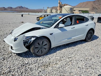 5YJ3E1EAXSF****** 2025 Tesla Model 3