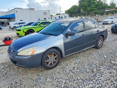 1HGCM564X5A****** 2005 Honda Accord