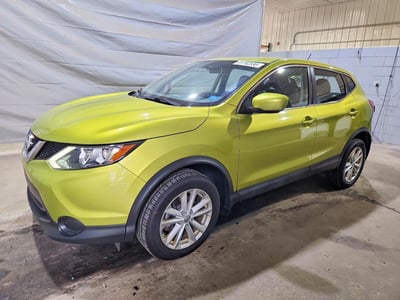 JN1BJ1CR8HW****** 2017 Nissan Rogue Sport